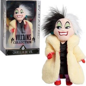 Disney Villains Cruella de Vil Plush Toy - #4 in the series